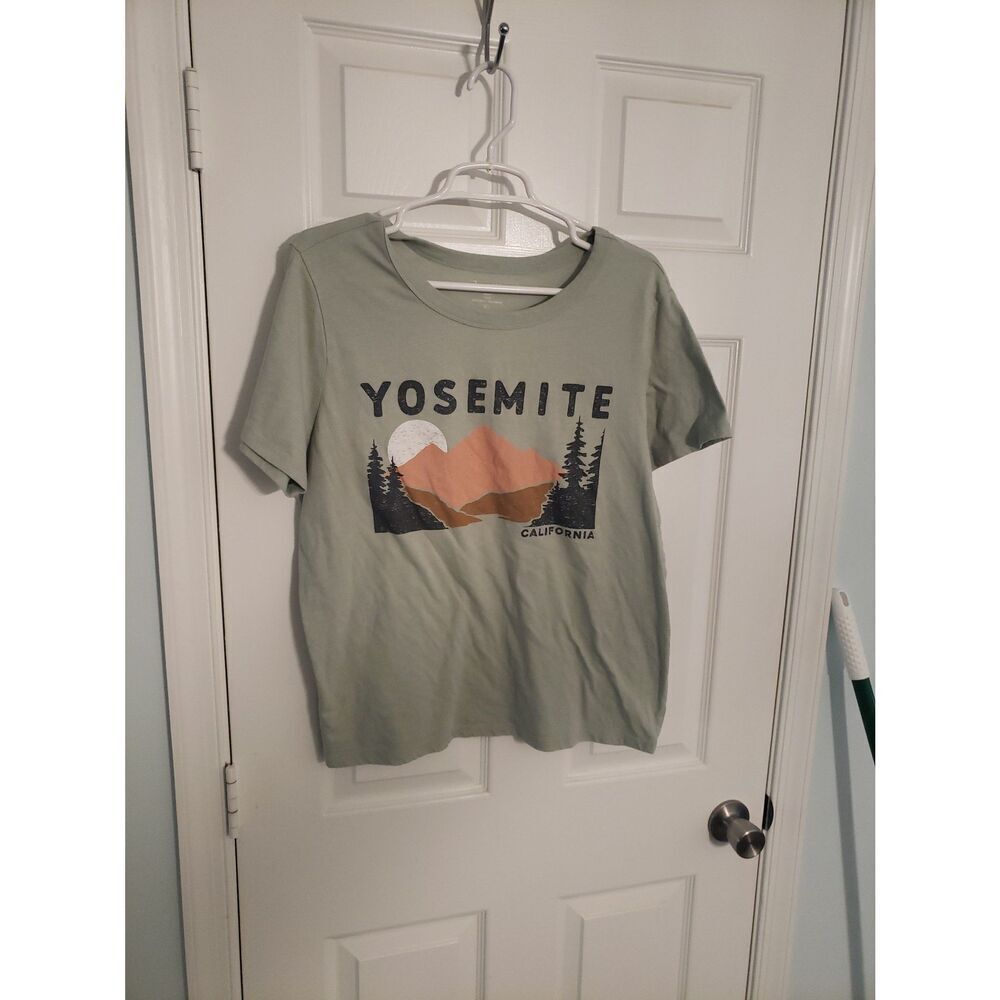 Yosemite tshirt womens size xl